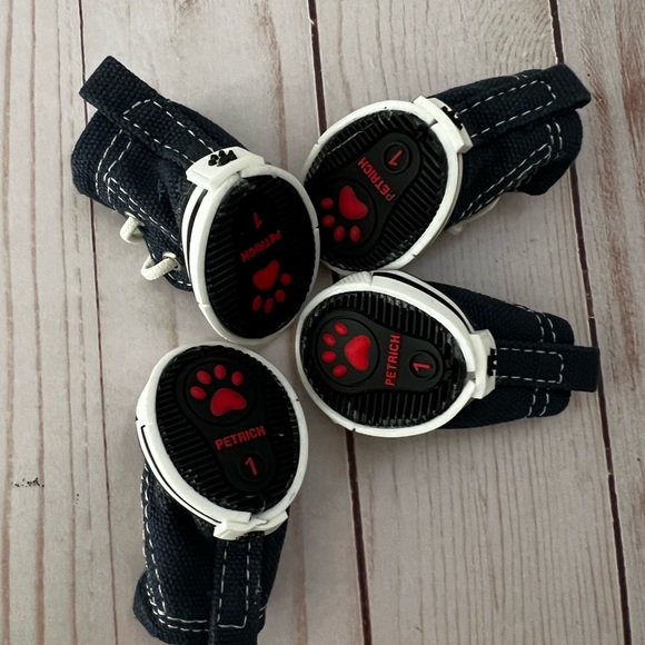 “PAWverse” for your small dog. NWOT - Picture 6 of 6